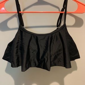BLACK FLOWY BIKINI TOP FROM ROXY